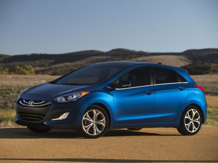 Hyundai Elantra GT 2012 года  (фото 9 из 151)